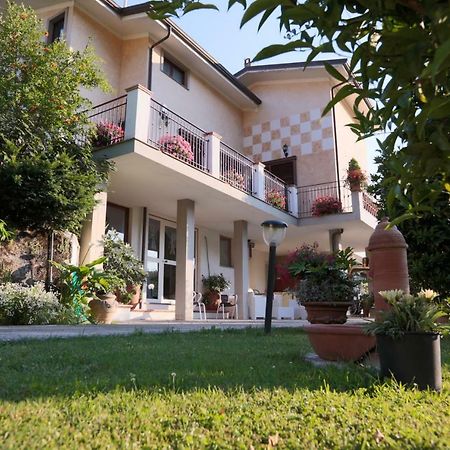피에트라산타 Parte Di Casa Con Giardino E Piscina 빌라 외부 사진