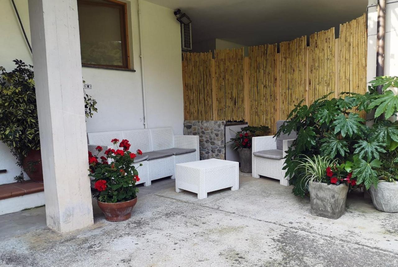 피에트라산타 Parte Di Casa Con Giardino E Piscina 빌라 외부 사진