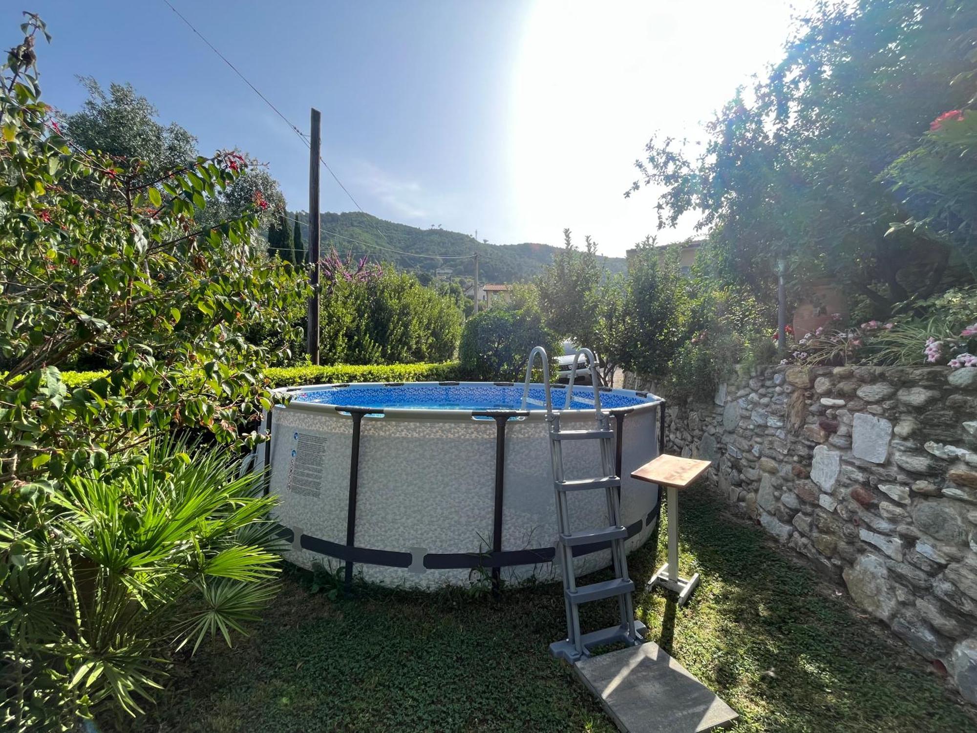 피에트라산타 Parte Di Casa Con Giardino E Piscina 빌라 외부 사진