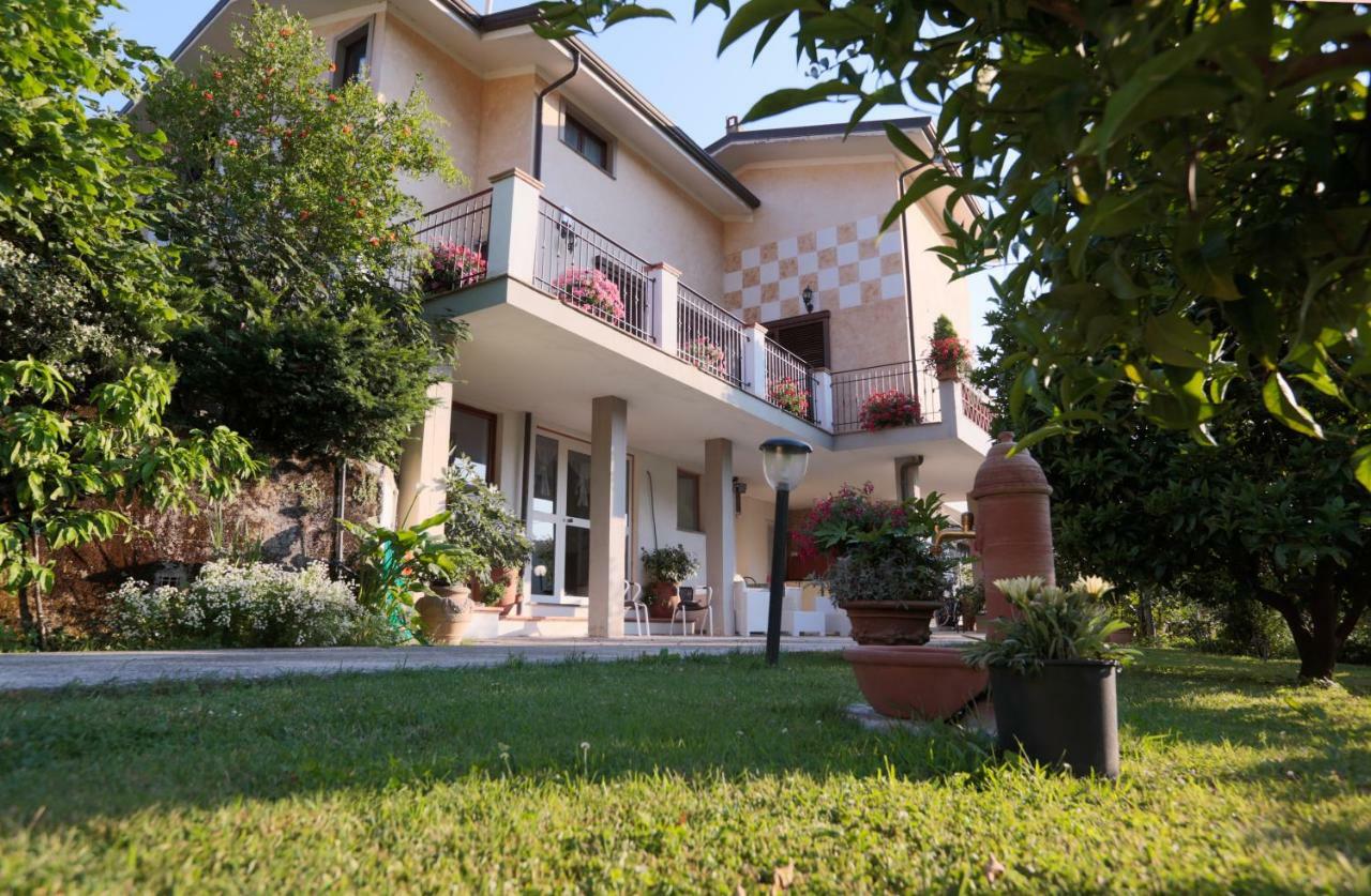 피에트라산타 Parte Di Casa Con Giardino E Piscina 빌라 외부 사진